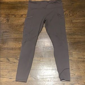 grey lululemon leggings with pockets